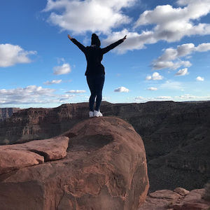 Meet your Posher, Andrea